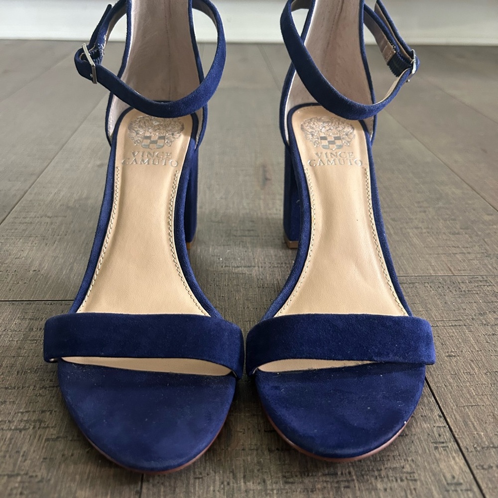 Vince Camuto Blue Heels with Tapered Medium Heel